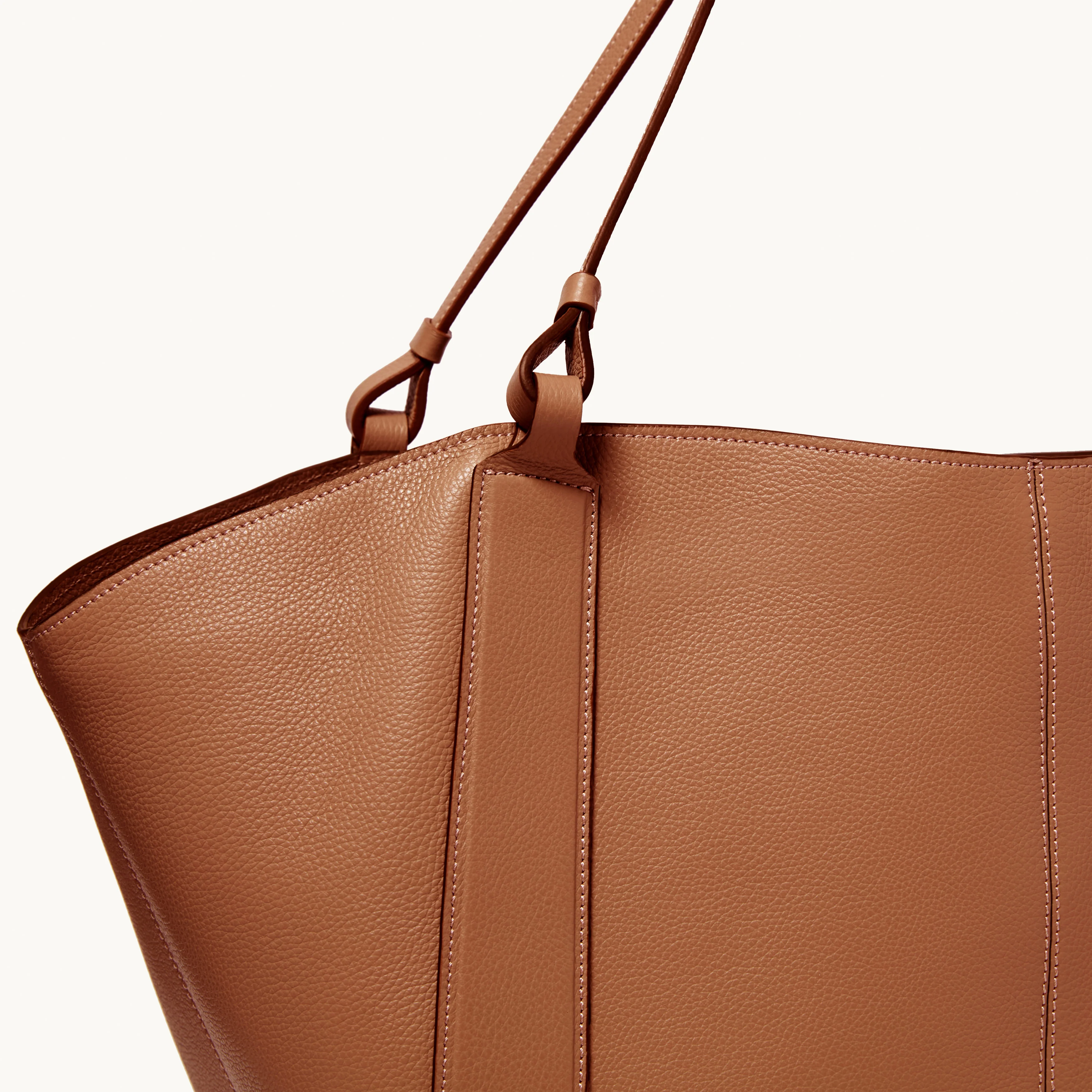 Le Gina Tote - Image 5