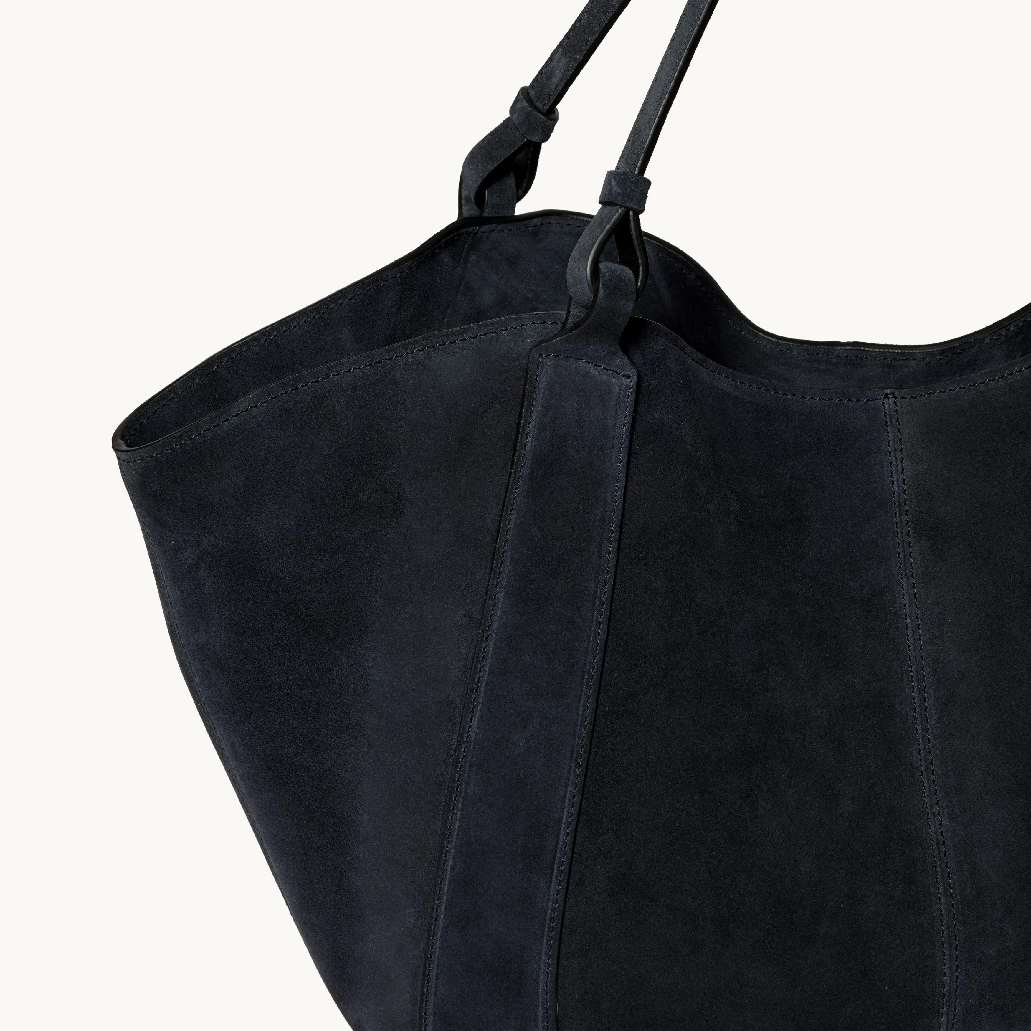 Le Gina Tote - Image 5